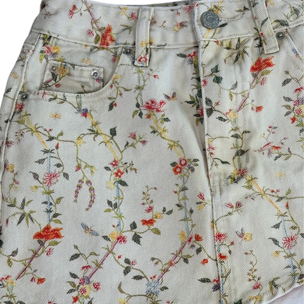 PacSun x The‎ Met Floral Botanical  Mini Skirt Cream Multi Size - 22